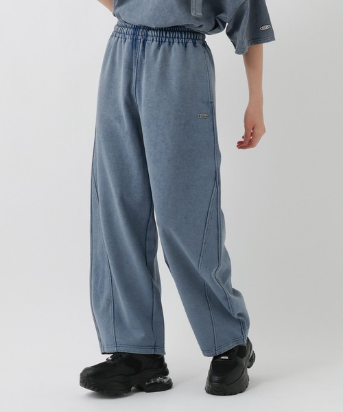 repipi armario（レピピ アルマリオ）の「Acidルーズスウェットパンツ（スウェットパンツ・キッズ・ブラック系/ブルー系/ピンク系/杢グレー・SMALL/MEDIUM/LARGE）」の3枚目の写真
