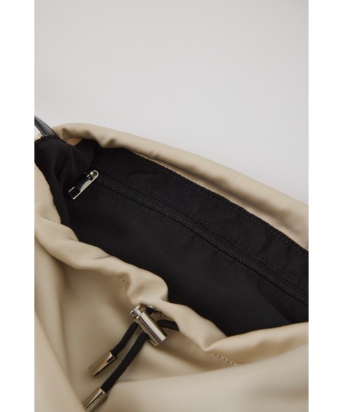 RIM.ARK（リムアーク）の「Satin sacoche サテン サコッシュ（ショルダーバッグ・レディース・アイボリー/ブラック/グリーン・FREE）」の14枚目の写真