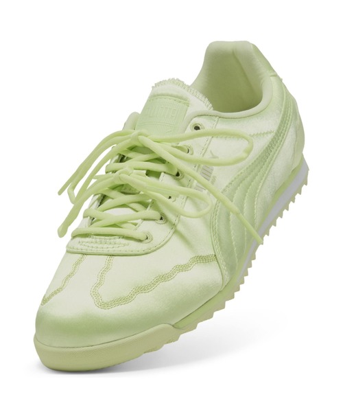 ELLEgirl(エルガール)の「PUMA ARIZONA VENUS WNS(スニーカー・レディース・ライトグリーン/ブラック・23.5cm/24.5cm)」の3枚目の写真