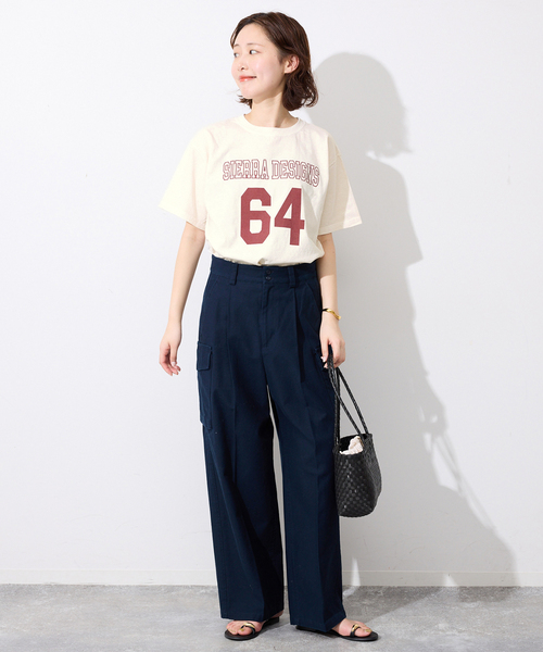 SIERRA DESIGNS(シェラデザイン)の「Sierra Designs/シエラデザインズ SLOBE別注 ナンバリングTEE(Tシャツ/カットソー・レディース・ブラウン/アイボリー・FREE)」の3枚目の写真