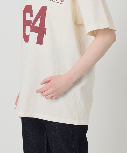 SIERRA DESIGNS（シェラデザイン）の「Sierra Designs/シエラデザインズ SLOBE別注 ナンバリングTEE 【手洗い可能】（Tシャツ/カットソー・レディース・ブラウン/アイボリー・FREE）」の4枚目の写真