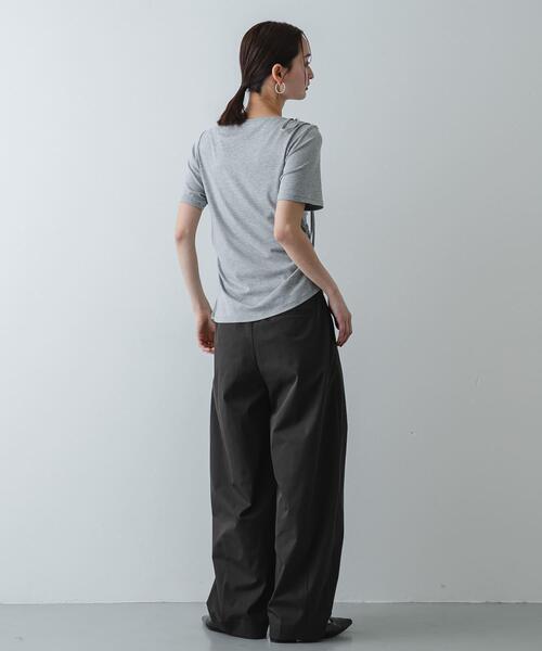 SENSE OF PLACE by URBAN RESEARCH（センスオブプレイスバイアーバンリサーチ）の「アシメデザインTシャツ(半袖)（Tシャツ/カットソー・レディース・グレー/オフホワイト/ブラック・ONE）」の12枚目の写真