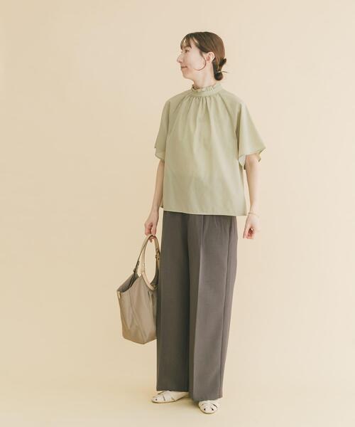 ITEMS URBANRESEARCH(アイテムズ アーバンリサーチ)の「フリルネックブラウス(シャツ/ブラウス・レディース・グリーン系その他/ブラック/ホワイト・FREE)」の9枚目の写真