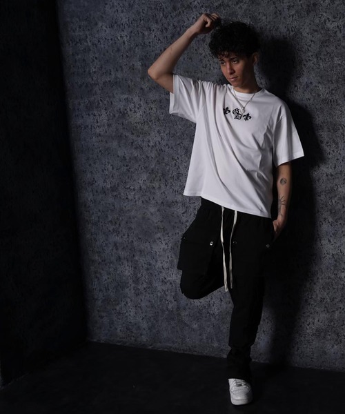 GUIDER(ガイダー)の「【GUIDER】リリー Tee / Lily Tee(Tシャツ/カットソー・メンズ・ホワイト×ピンク/ブラック×ピンク/ホワイト/ブラック・S/M/L)」の8枚目の写真