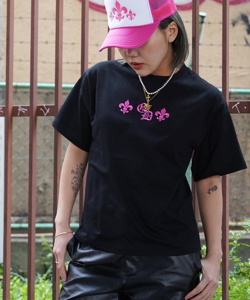GUIDER(ガイダー)の「【GUIDER】リリー Tee / Lily Tee(Tシャツ/カットソー・メンズ・ホワイト×ピンク/ブラック×ピンク/ホワイト/ブラック・S/M/L)」の21枚目の写真