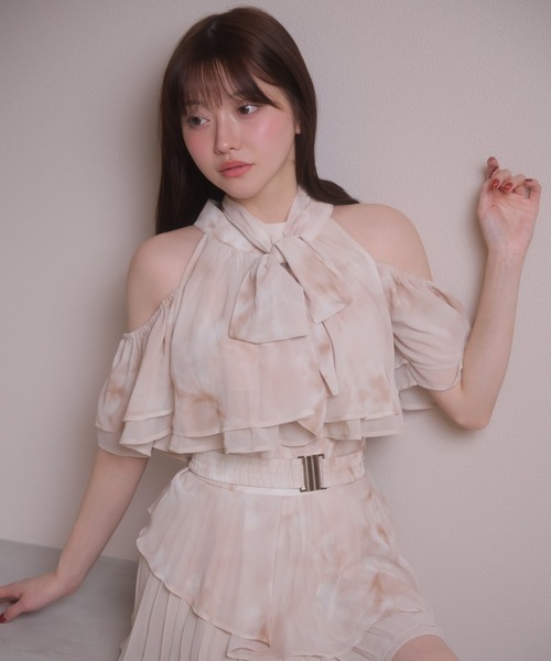 LIPSERVICE（リップサービス）の「2wayリボンティアードブラウス（シャツ/ブラウス・レディース・その他2/アイボリー/ブラック・FREE）」の11枚目の写真