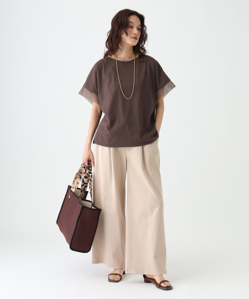 Elura（エルーラ）の「≪接触冷感≫異素材コンビフレンチT≪接触冷感≫/670097（Tシャツ/カットソー・レディース・ブラック/ホワイト/ダークブラウン・FREE）」の11枚目の写真