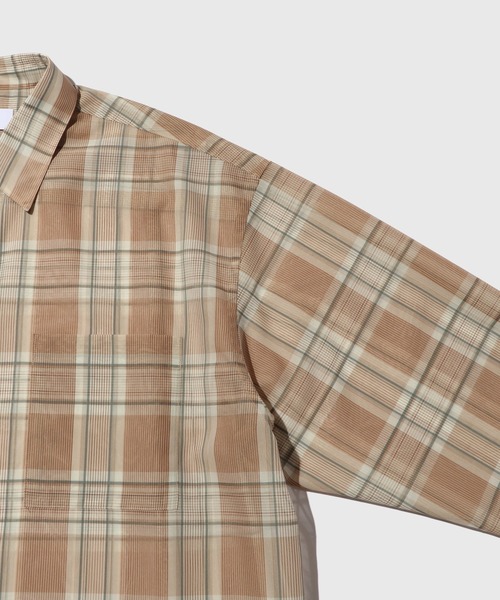 ADAM ET ROPE'(アダムエロペ)の「シアー パターンド ロングスリーブ プルオーバー シャツ(シャツ/ブラウス・メンズ・ブラック/ベージュ系その他・M/L)」の6枚目の写真