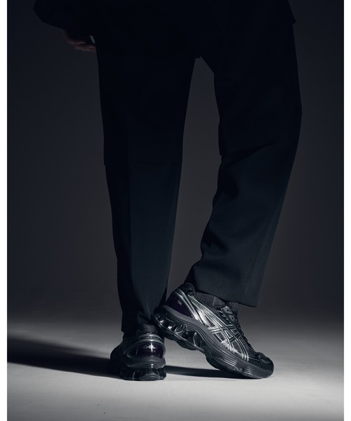 ASICS(アシックス)の「GEL-KINETIC FLUENT / ゲルキネティック フルーエント(スニーカー・メンズ・ブラック×グレー・23/26.5/26/23.5/29/24/27/24.5/28.5/25.5/25/28/27.5/29.5)」の15枚目の写真