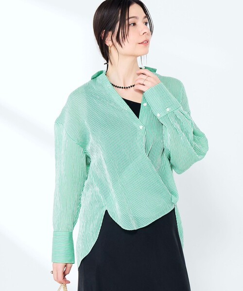 NOLLEY’S Sophi（ノーリーズソフィ）の「ウォッシャブルACARライトストライプ3WAYオーバーシャツ（シャツ/ブラウス・レディース・グリーン系その他3/ベージュ系その他3/ブルー系その他3・38）」の4枚目の写真