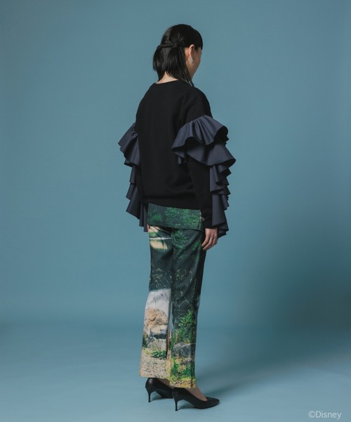 L.H.P（エルエイチピー）の「NON TOKYO/ノントーキョー/フリルスリーブプルオーバースウェット（スウェット・レディース・グレー/ブラック・F）」の4枚目の写真