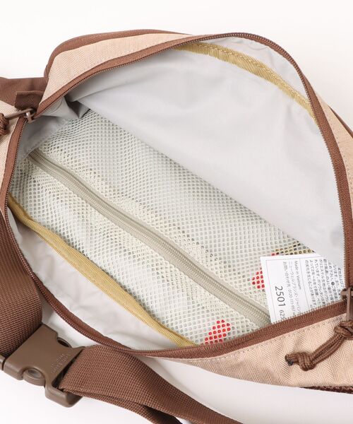 COLEMAN(コールマン)の「【Coleman / コールマン】WALKER WAIST 5 ウォーカー(ボディバッグ/ウエストポーチ・メンズ・ホワイト系その他/ブルー系その他/ベージュ系その他2/グリーン/グレー系その他/ベージュ系その他/ブラック系その他2/ブラック系その他/ブラック・FREE)」の12枚目の写真