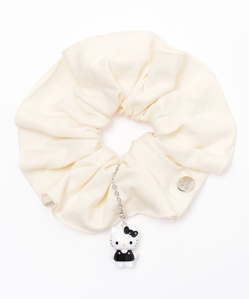 LOWRYS FARM(ローリーズファーム)の「【サンリオキャラクターズ】チャーム付きカットシュシュ 651902/GOODS(シュシュ・レディース・グレー/アイボリー/ブラック/ブラウン・FREE)」の21枚目の写真