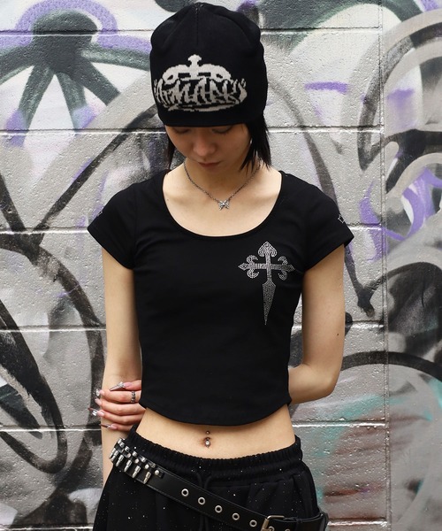 ATMARK(アットマーク)の「《2サイズ展開 / LADIES 》クロスラインストーン ショート丈Tシャツ(Tシャツ/カットソー・レディース・ホワイト/ブラック・L/M)」の12枚目の写真