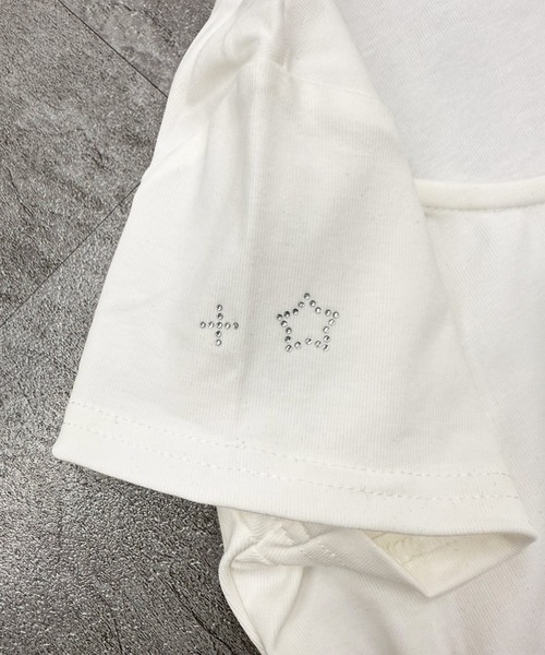 ATMARK(アットマーク)の「《2サイズ展開 / LADIES 》クロスラインストーン ショート丈Tシャツ(Tシャツ/カットソー・レディース・ホワイト/ブラック・L/M)」の10枚目の写真