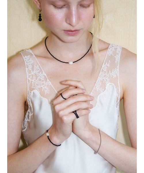 LOVE ME MONSTER（ラブミーモンスター）の「[3 SET] Tini Gems Rings_2COL (L261MRI020)（リング・レディース・ブラック/ホワイト・A/B）」の7枚目の写真