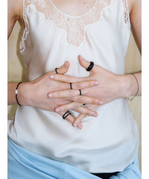 LOVE ME MONSTER（ラブミーモンスター）の「[3 SET] Tini Gems Rings_2COL (L261MRI020)（リング・レディース・ブラック/ホワイト・A/B）」の8枚目の写真