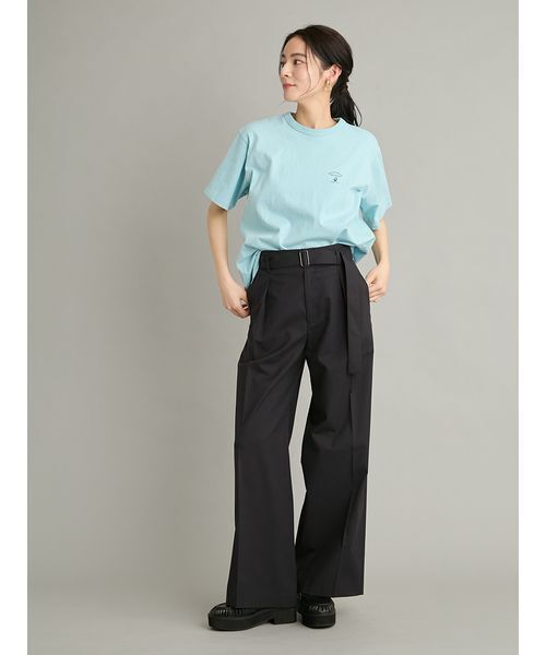 Mila Owen(ミラオーウェン)の「SAILING CLUBグラフィックTシャツ(Tシャツ/カットソー・レディース・ネイビー/ホワイト/ライトブルー・F)」の16枚目の写真