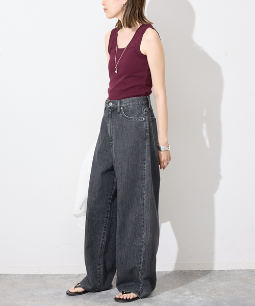 SLOBE IENA(スローブイエナ)の「《シリーズあり》コットンリブタンクトップ(タンクトップ・レディース・チャコールグレー/ホワイト/ピンク/ボルドー・FREE)」の21枚目の写真