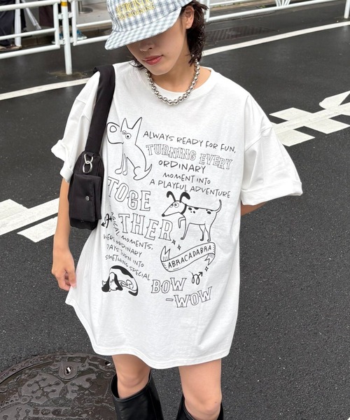 CIAOPANIC TYPY（チャオパニックティピー）の「【UNISEX】アソート落書きBIGロゴTEE（Tシャツ/カットソー・レディース・ホワイト/ホワイト系その他/ネイビー・ONE SIZE）」の2枚目の写真