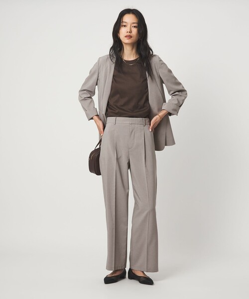 green label relaxing（グリーンレーベルリラクシング）の「［size SHORT/TALLあり］トリアセ ワイドストレート パンツ（スラックス・レディース・ライトグレー/ダークグレー・TALL/44/42/40/38/36/34/SHORT/46）」の5枚目の写真