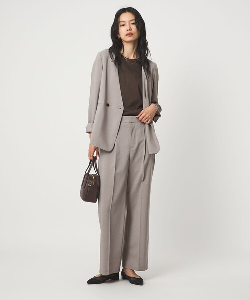 green label relaxing（グリーンレーベルリラクシング）の「［size SHORT/TALLあり］トリアセ ワイドストレート パンツ（スラックス・レディース・ライトグレー/ダークグレー・TALL/44/42/40/38/36/34/SHORT/46）」の6枚目の写真