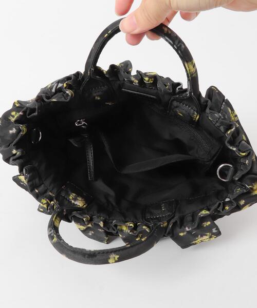 GANNI(ガニー)の「GANNI MINI SHOPPER RUFFLE PRINT(ハンドバッグ・レディース・その他1・-)」の9枚目の写真