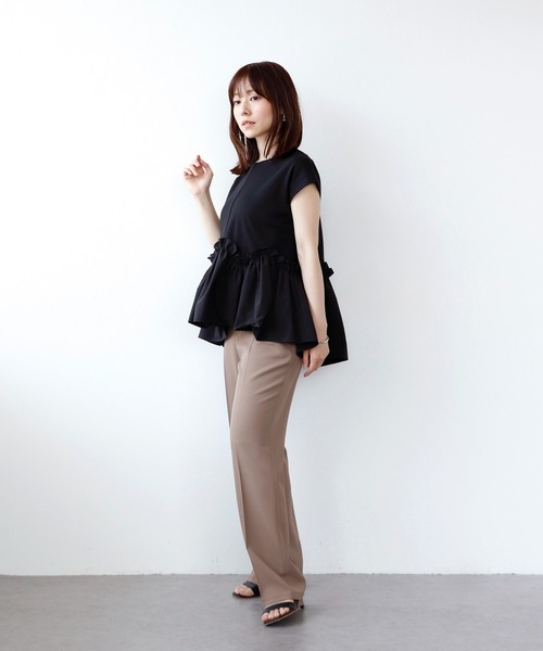 Sirin（シリン）の「美脚センターシームセミフレアパンツ【2サイズ展開】（その他パンツ・レディース・ブラック/ベージュ/ブラウン・S/XS）」の4枚目の写真