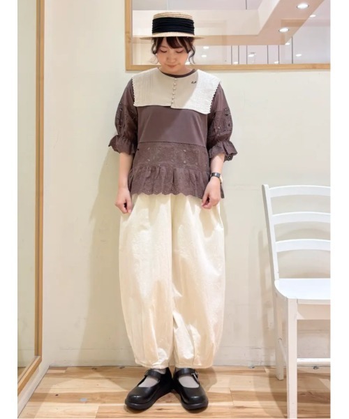 Samansa Mos2（サマンサ モスモス）の「【汗染み防止】レース切替トップス（Tシャツ/カットソー・レディース・ブラウン/ブラック/レッド/オフホワイト・F）」の7枚目の写真