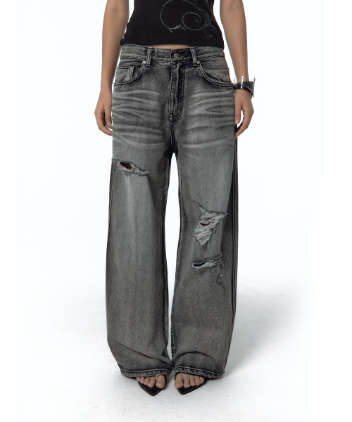 KASHIKO(カシコ)の「Milk Ripped Wide Jeans Light Gray(デニムパンツ・レディース・その他・MEDIUM/SMALL)」の2枚目の写真