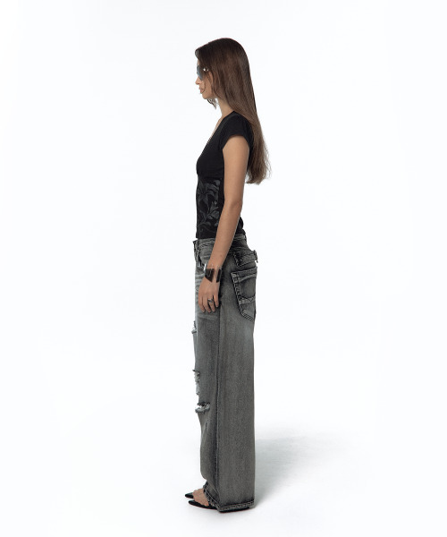 KASHIKO(カシコ)の「Milk Ripped Wide Jeans Light Gray(デニムパンツ・レディース・その他・MEDIUM/SMALL)」の6枚目の写真