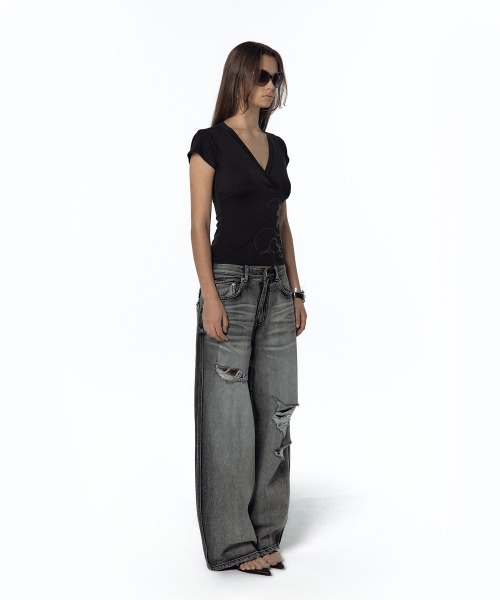 KASHIKO(カシコ)の「Milk Ripped Wide Jeans Light Gray(デニムパンツ・レディース・その他・MEDIUM/SMALL)」の9枚目の写真
