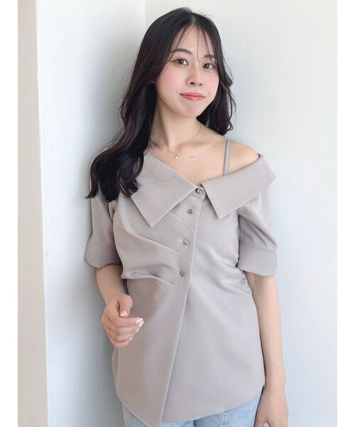 dazzlin（ダズリン）の「デザインカラーワンショルシャツ（シャツ/ブラウス・レディース・ネイビー/オフホワイト/グレー・FREE）」の11枚目の写真