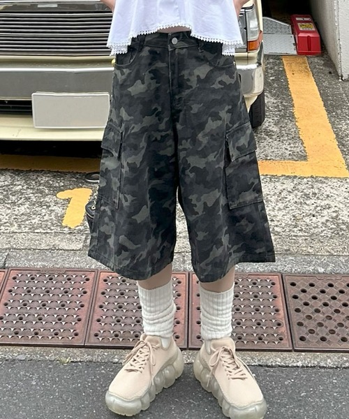 Alley Tokyo(アリートーキョー)の「迷彩ゆるハーパン(その他パンツ・レディース・カーキ・FREE)」の1枚目の写真