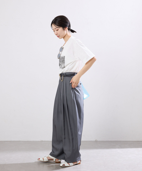 IENA(イエナ)の「《WEB限定/追加》コットンフォトプリント ロゴTシャツ(Tシャツ/カットソー・レディース・グレー/サックスブルー/グリーン・FREE)」の9枚目の写真