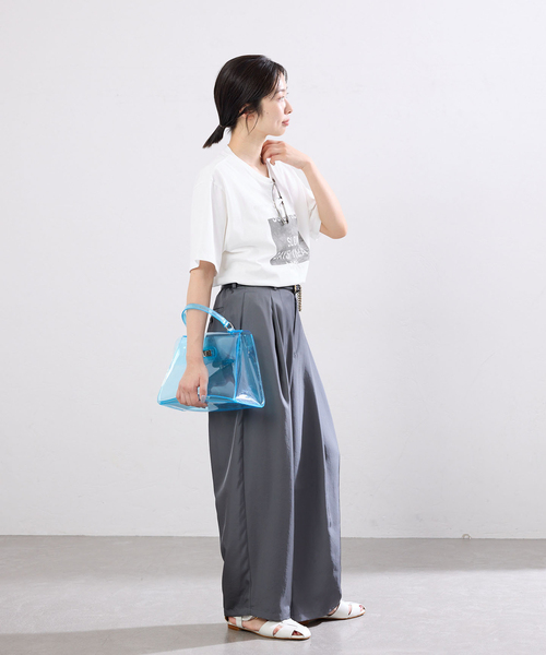 IENA(イエナ)の「《WEB限定/追加》コットンフォトプリント ロゴTシャツ(Tシャツ/カットソー・レディース・グレー/サックスブルー/グリーン・FREE)」の11枚目の写真