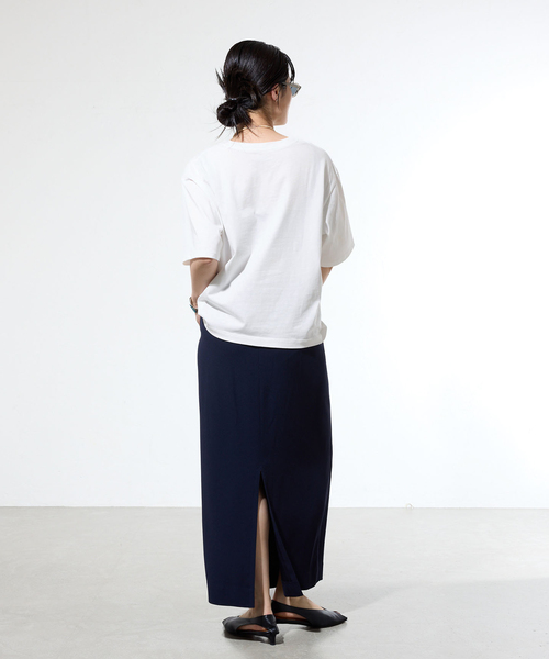 IENA(イエナ)の「《WEB限定/追加》コットンフォトプリント ロゴTシャツ(Tシャツ/カットソー・レディース・グレー/サックスブルー/グリーン・FREE)」の14枚目の写真