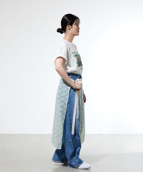 IENA(イエナ)の「《WEB限定/追加》コットンフォトプリント ロゴTシャツ(Tシャツ/カットソー・レディース・グレー/サックスブルー/グリーン・FREE)」の22枚目の写真