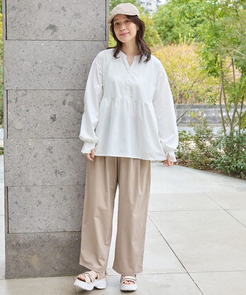 Honeys（ハニーズ）の「【ハニさら・接触冷感・速乾ドライ・抗菌防臭・ＵＶカット】大人のストレートパンツ（スラックス・レディース・ブラック/ブラウン/チャコール/グレイッシュベージュ・3L/L/LL/M/S）」の19枚目の写真