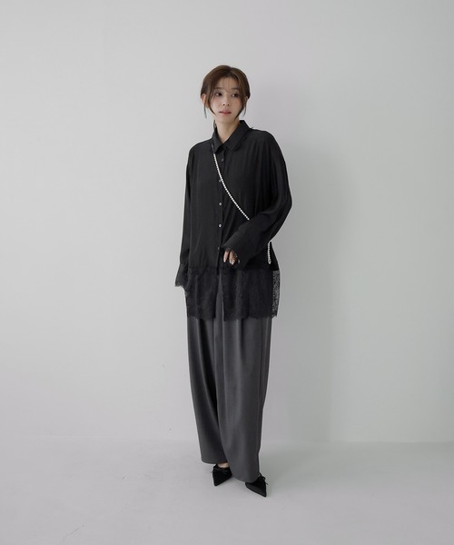 AMUU. PRECIEUSE（アムープレシューズ）の「レースドッキングチュニックシャツ（シャツ/ブラウス・レディース・オフホワイト/ブルー/ブラック・FREE）」の13枚目の写真