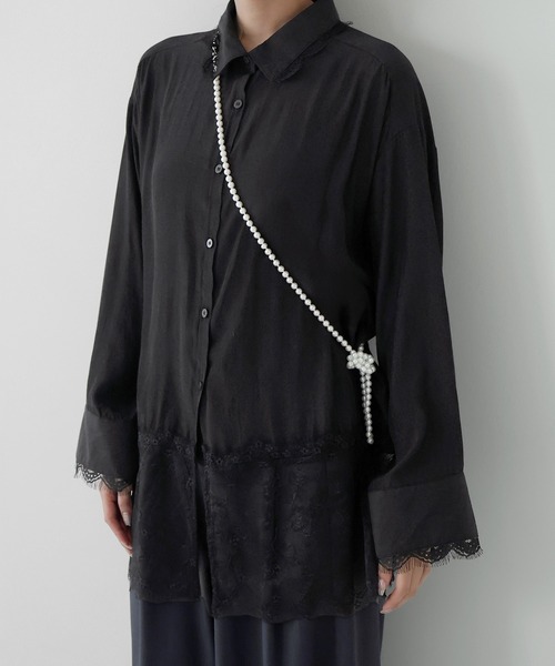 AMUU. PRECIEUSE（アムープレシューズ）の「レースドッキングチュニックシャツ（シャツ/ブラウス・レディース・オフホワイト/ブルー/ブラック・FREE）」の14枚目の写真