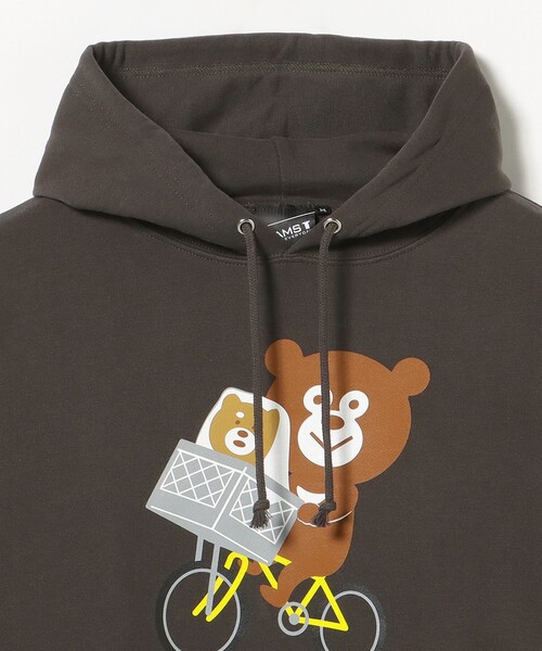 BEAMS T(ビームスティー)の「BEAMS T / Bicycle Bear Hoodie(スウェット・メンズ・オリーブ/ブラック系その他4・SMALL/X-LARGE/LARGE/MEDIUM)」の4枚目の写真