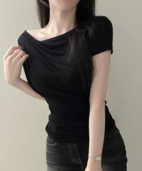 semplice（センプリチェ）の「Ｔシャツ【韓国ファッション】（Tシャツ/カットソー・レディース・ホワイト/ベージュ/ブラック・F）」の11枚目の写真