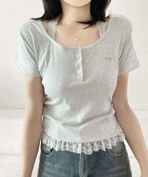 VIVID LADY（ビビッドレディー）の「レースホルター 半袖 リブトップス（Tシャツ/カットソー・レディース・ライトブルー/ブラック/アイボリー/グレー・FREE）」の3枚目の写真