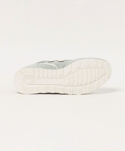 NEW BALANCE(ニューバランス)の「<New Balance>996 スニーカー / W9962SB(スニーカー・レディース・ライトグレー・24.5cm/22.5cm/23.5cm/24cm/23cm/25cm)」の3枚目の写真