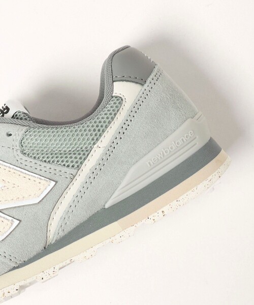 NEW BALANCE(ニューバランス)の「<New Balance>996 スニーカー / W9962SB(スニーカー・レディース・ライトグレー・24.5cm/22.5cm/23.5cm/24cm/23cm/25cm)」の6枚目の写真