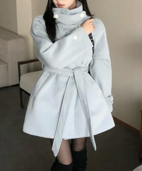 semplice(センプリチェ)の「ショートコート(その他アウター・レディース・ライトブルー/アイボリー・F)」の2枚目の写真