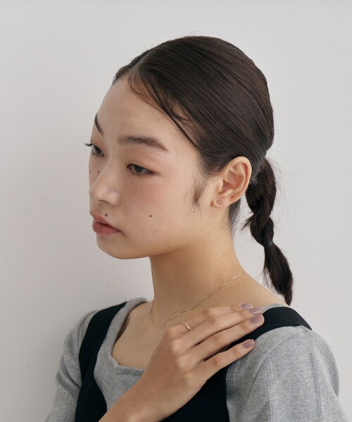 COCOSHNIK ONKITSCH(ココシュニックオンキッチュ)の「K10ホロウハートスタッドピアス(片耳用)(ピアス(両耳用)・レディース・イエローゴールド・00)」の7枚目の写真