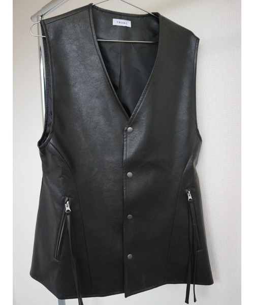 TRUNC(トランクエイティーエイト)の「V Neck Eco Leather Flared Vest(その他アウター・レディース・ブラック/ブラウン・FREE)」の20枚目の写真