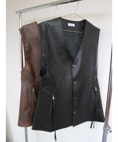 TRUNC(トランクエイティーエイト)の「V Neck Eco Leather Flared Vest(その他アウター・レディース・ブラック/ブラウン・FREE)」の18枚目の写真